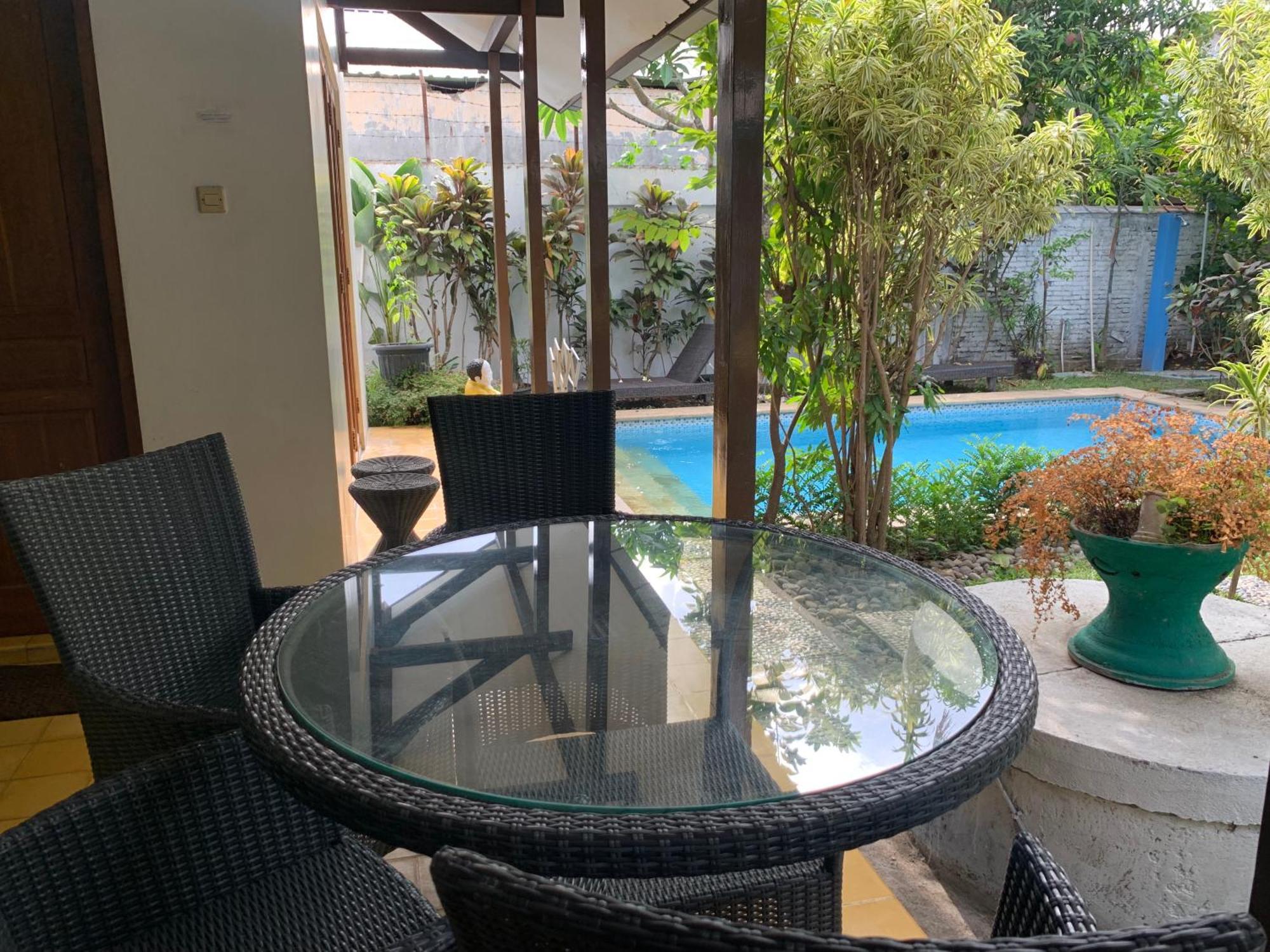 יוגיאקרטה Villa Bougenville מראה חיצוני תמונה
