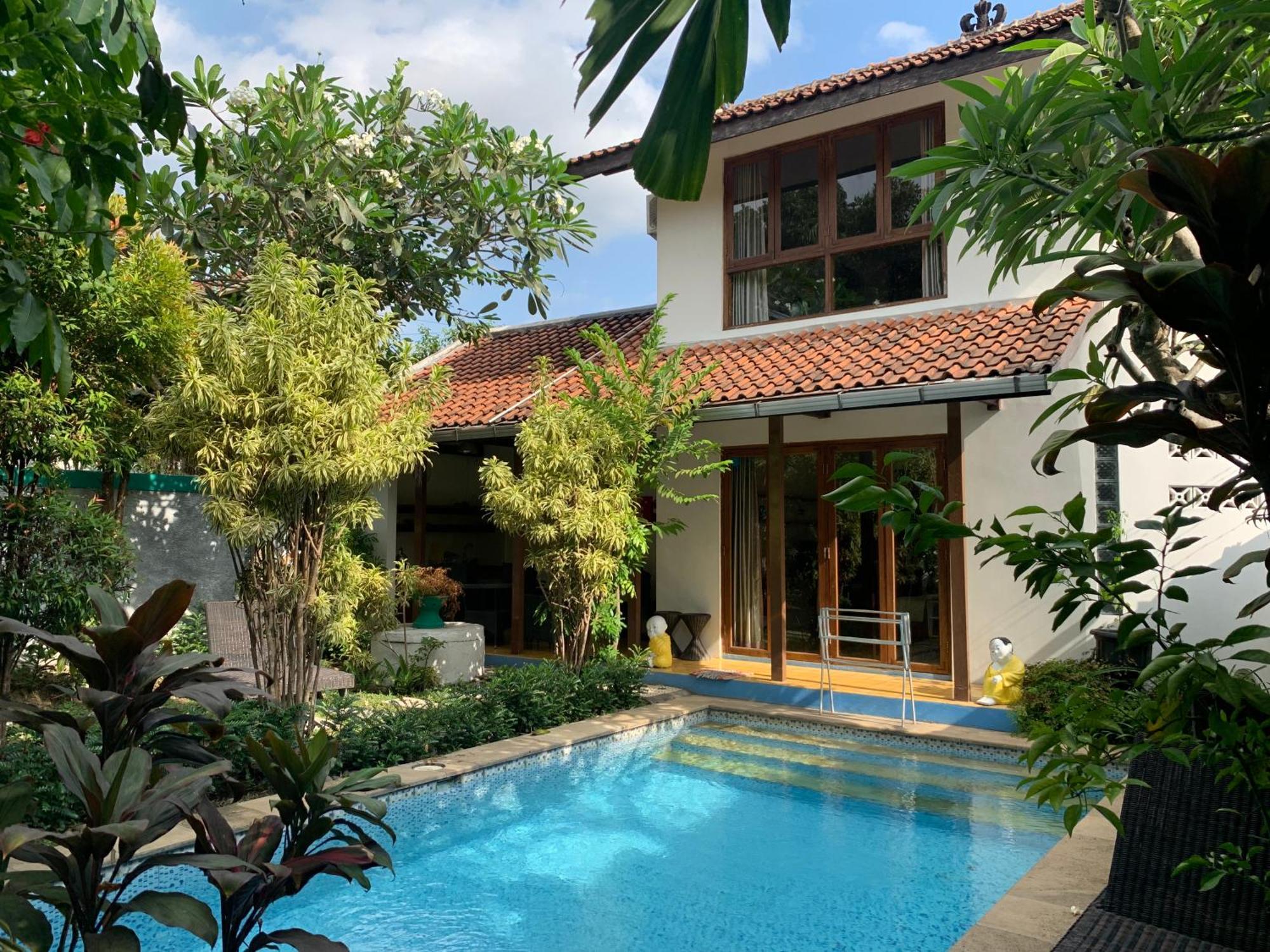יוגיאקרטה Villa Bougenville מראה חיצוני תמונה